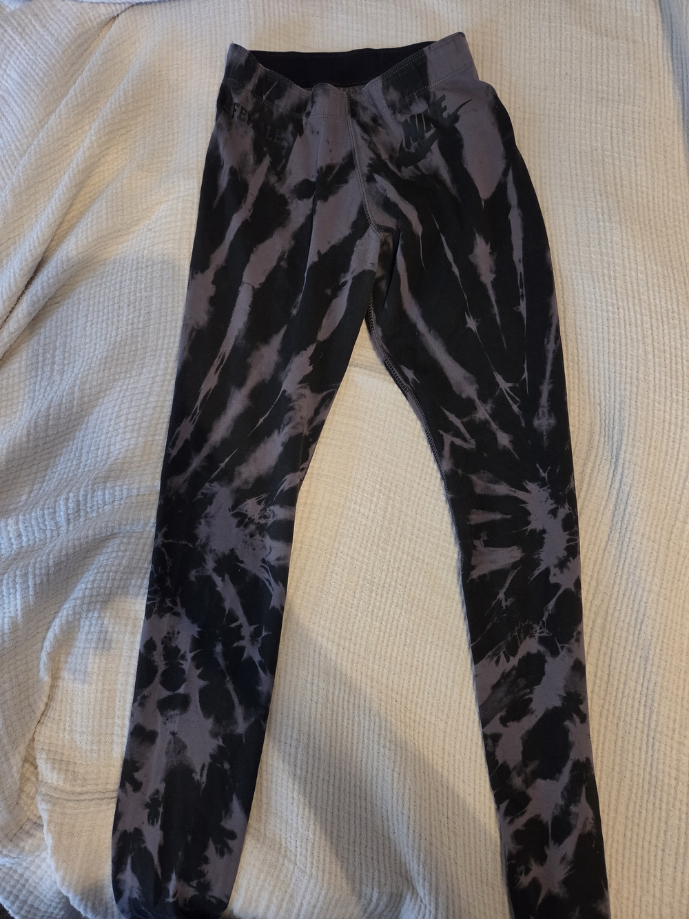 Nike Kids Black & Gray Tie-Dye Leggings